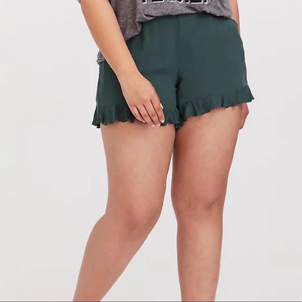 green gauze ruffle hem shorts